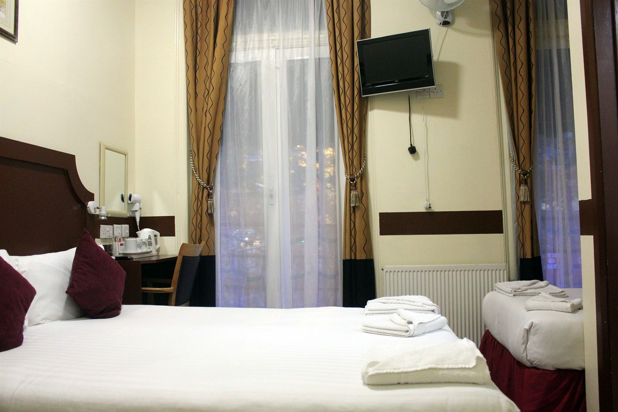 Victoria Station Hotel Londyn Zewnętrze zdjęcie